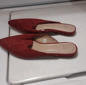 A New Day Kurin Square Throat Mules Red size 10